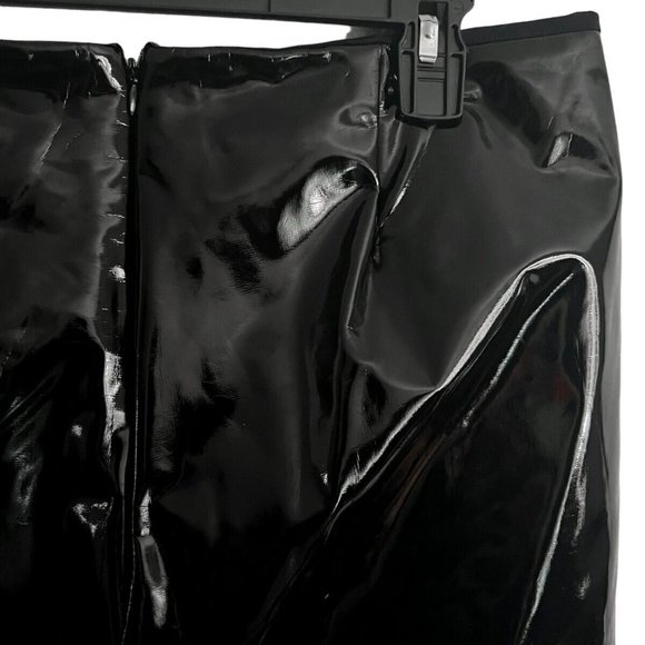 Juicy Couture Shiny Vinyl Black Faux Patent Leather Pants - Picture 4 of 5